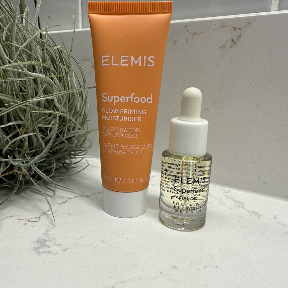 Elemis Superfood Glow Priming Moisturiser & Superfood Facial Oil - $66 value